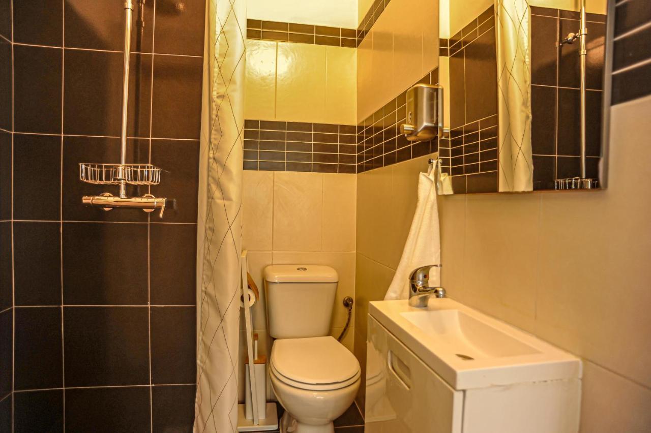 Guesthouse Marques De Pombal - 8 Bedroom Apartment Lisboa Dış mekan fotoğraf