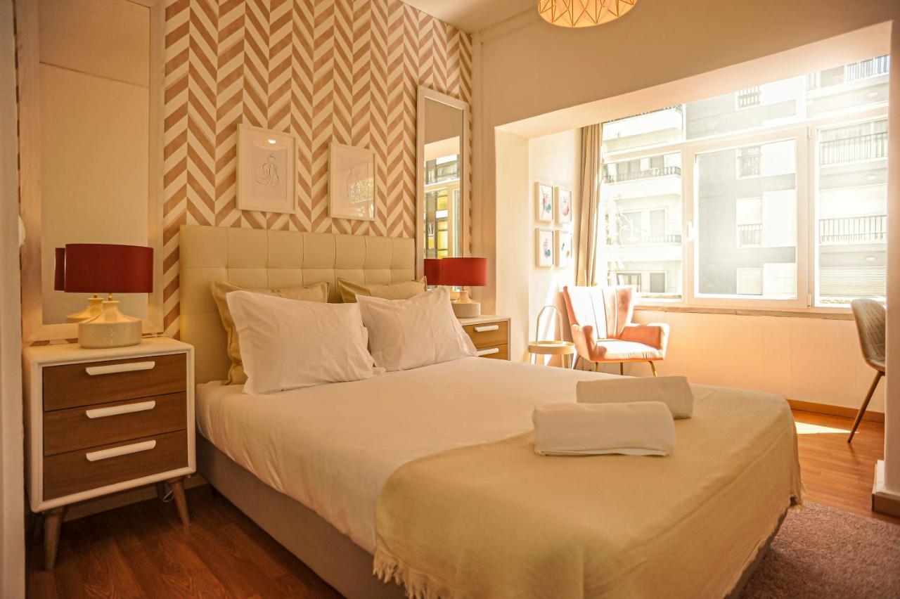 Guesthouse Marques De Pombal - 8 Bedroom Apartment Lisboa Dış mekan fotoğraf