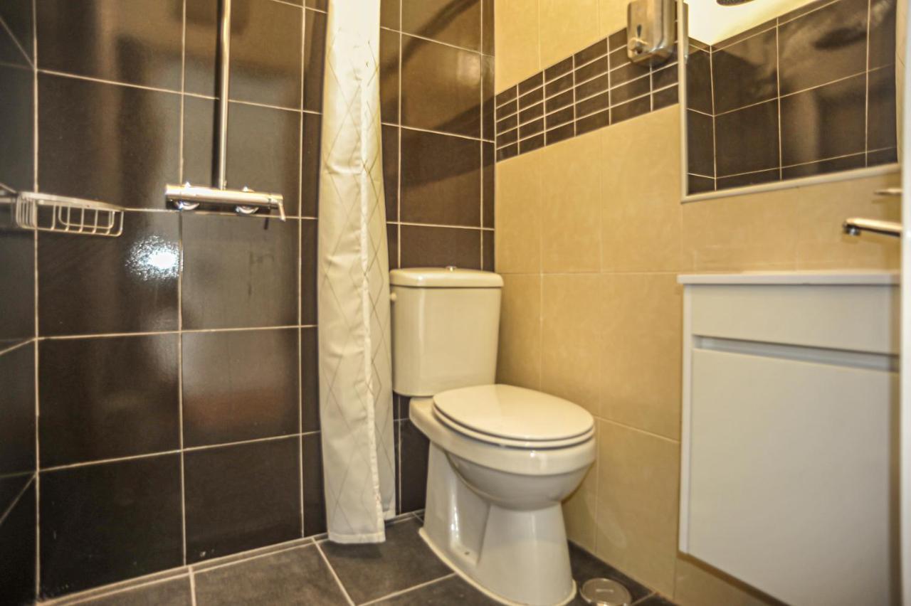 Guesthouse Marques De Pombal - 8 Bedroom Apartment Lisboa Dış mekan fotoğraf