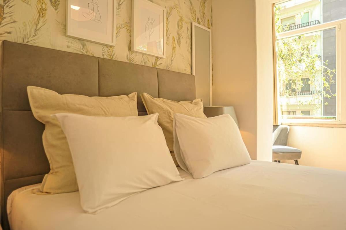 Guesthouse Marques De Pombal - 8 Bedroom Apartment Lisboa Dış mekan fotoğraf